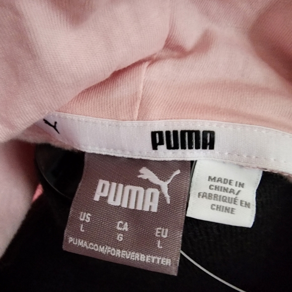 PUMA Regular Fit Hoodie - Picture 2 of 4